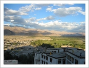 ε (Leh)-ũ(Ladakh)